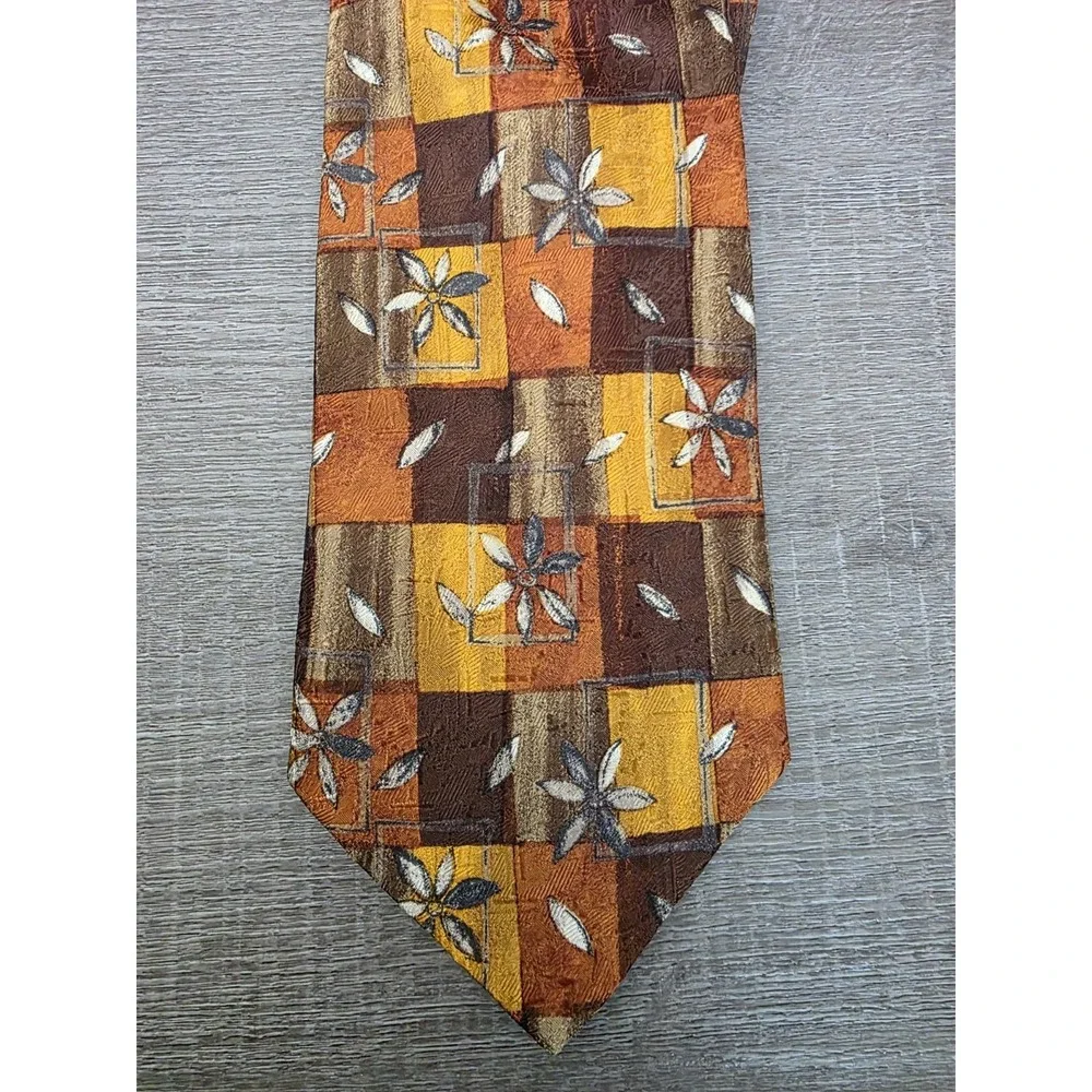 ERMENEGILDO ZEGNA Ties Italy Lot Of 2 Silk‎ Ties Flowers Gold Burgundy Blue